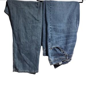 Wrangler Men's Straight Jeans in Dark and Light Blue